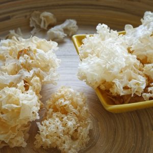 Tremella mushrooms (Tremella fuciformis)