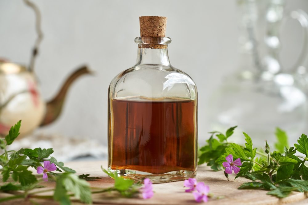 Herb robert mouthwash (Geranium robertianum)